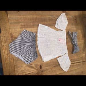 Cute outfit for you’re little one